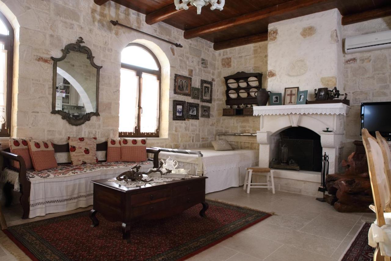 Villa Athina - Irene Country House Ierápetra Екстериор снимка