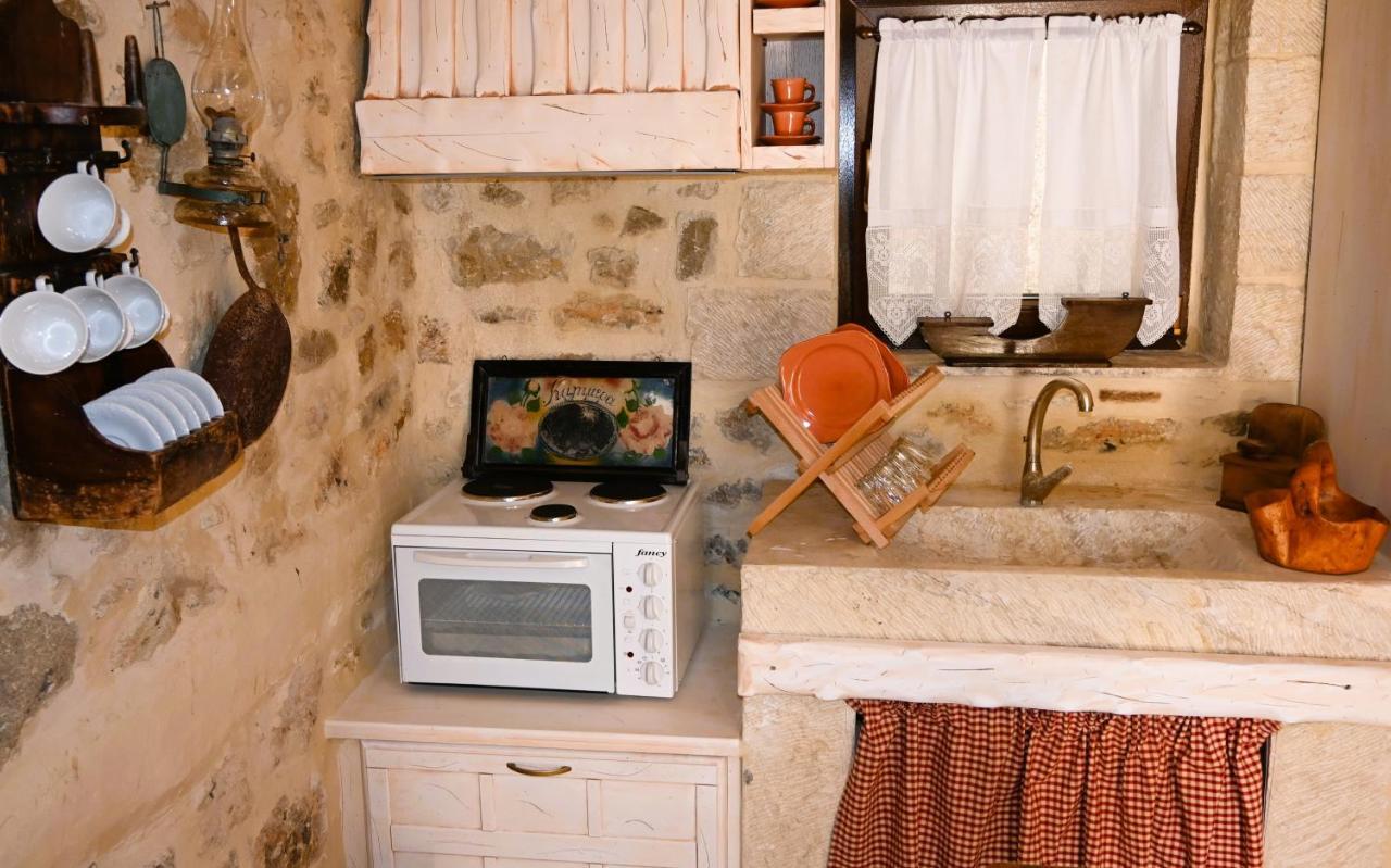 Villa Athina - Irene Country House Ierápetra Екстериор снимка