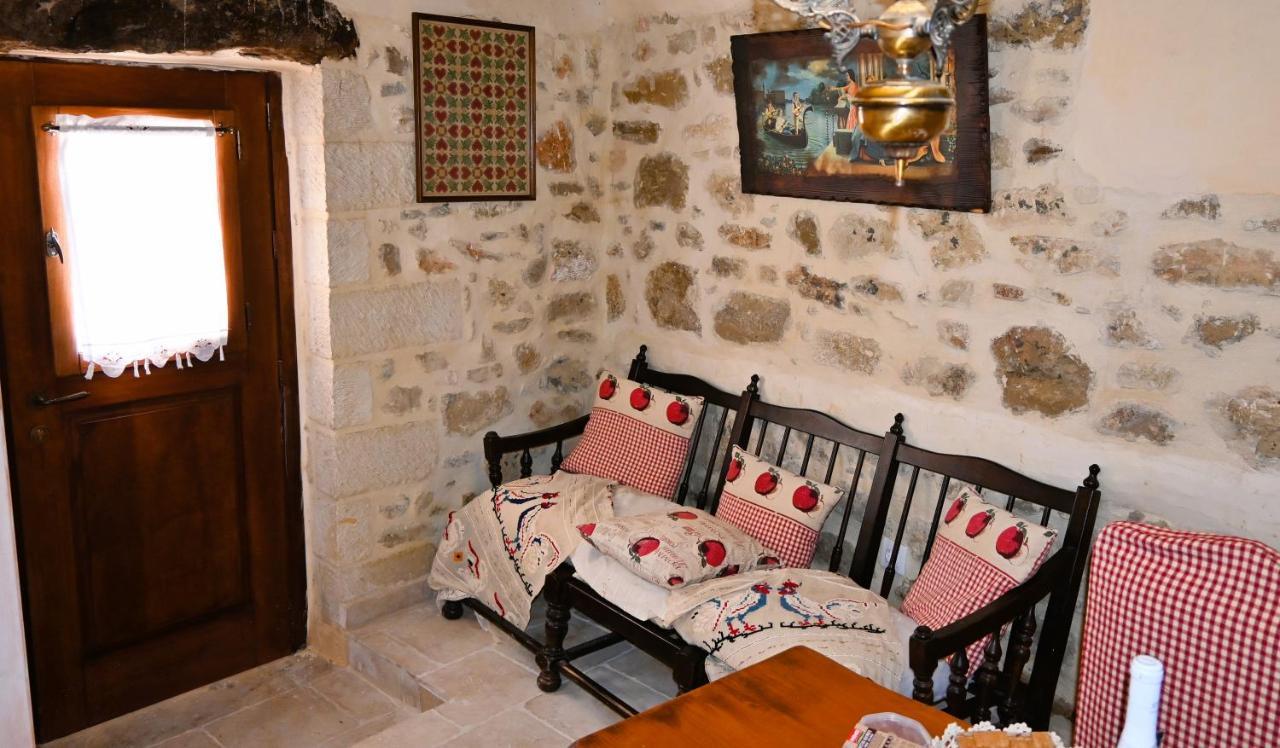 Villa Athina - Irene Country House Ierápetra Екстериор снимка